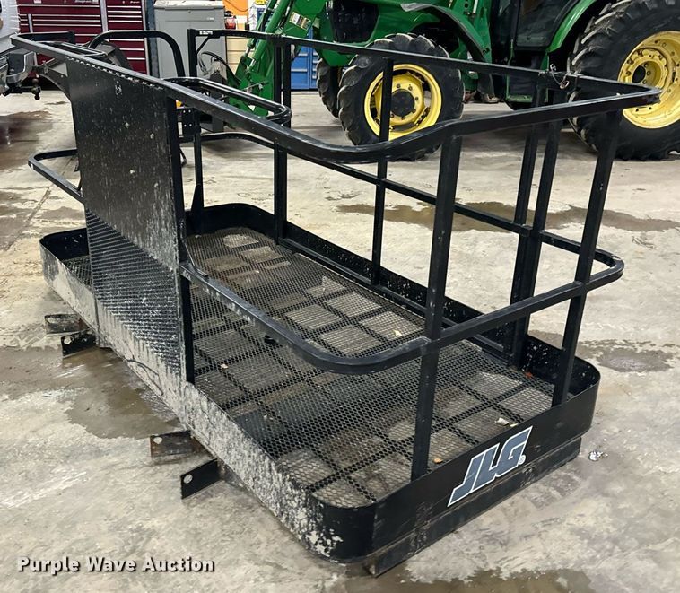 image for item EN5124 JLG 1001238653 man basket