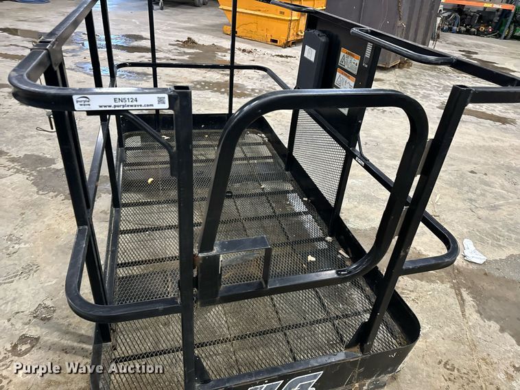 image for item EN5124 JLG 1001238653 man basket