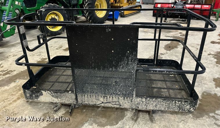 image for item EN5124 JLG 1001238653 man basket