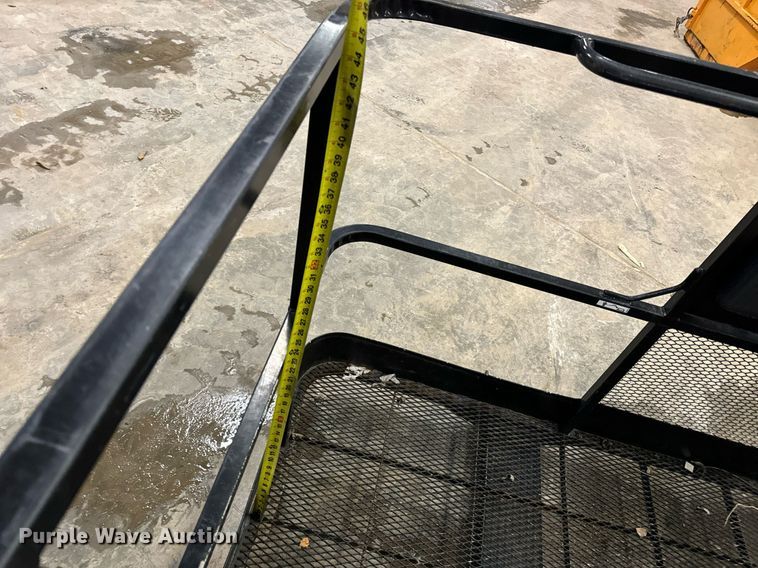 image for item EN5124 JLG 1001238653 man basket