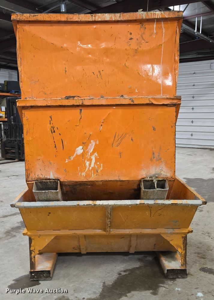 image for item EN5125 (2) dumpsters