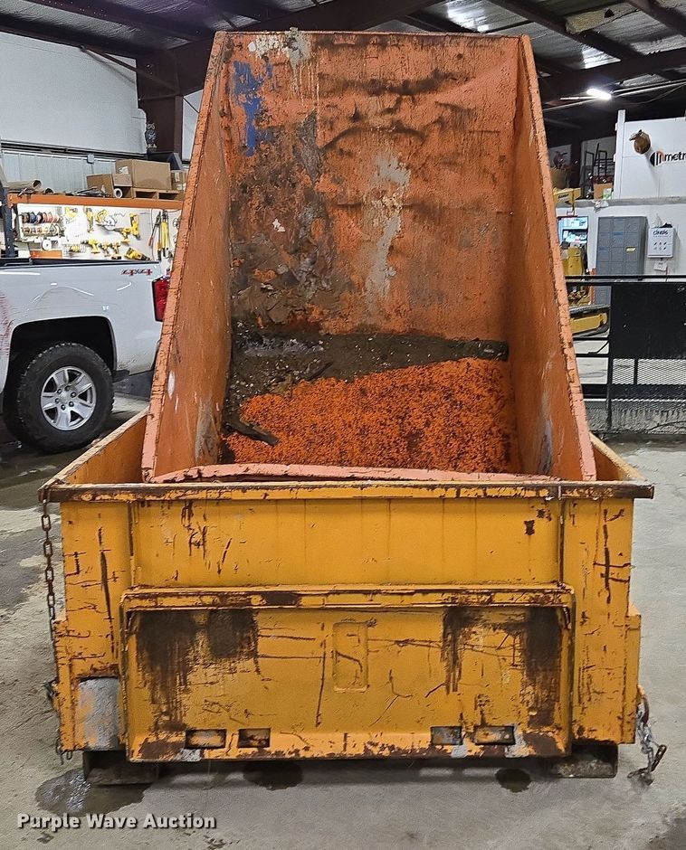 image for item EN5125 (2) dumpsters