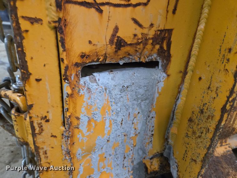 image for item EN5125 (2) dumpsters