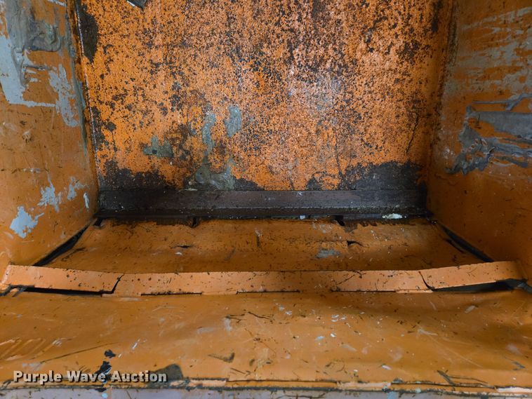 image for item EN5125 (2) dumpsters