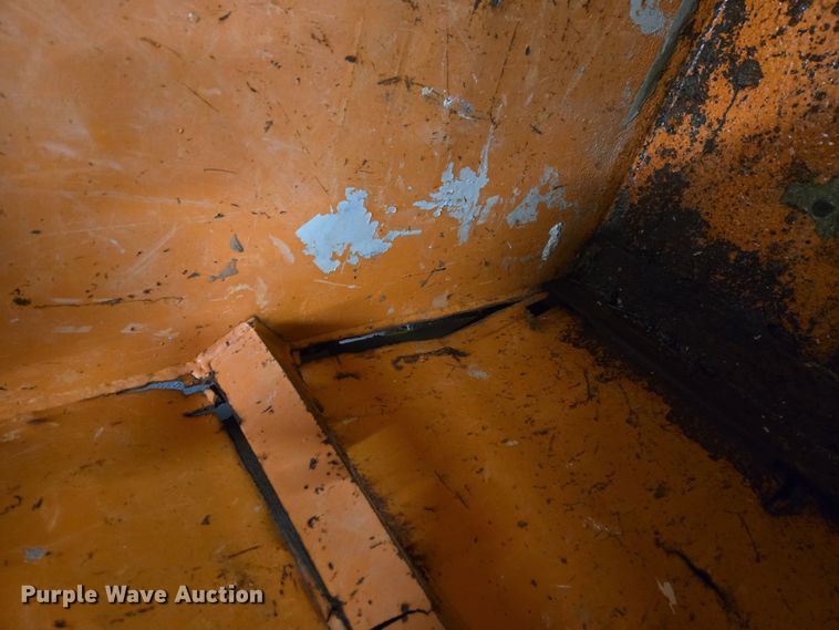 image for item EN5125 (2) dumpsters