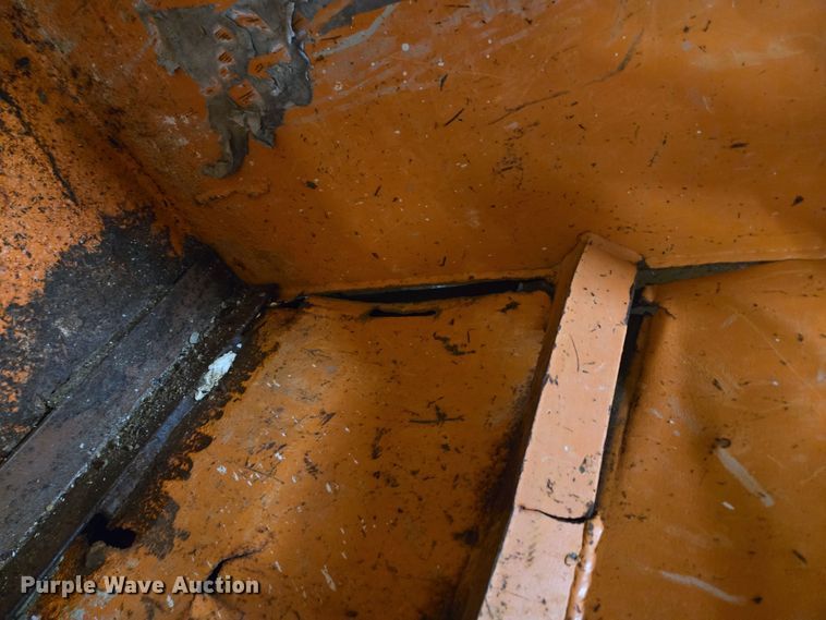 image for item EN5125 (2) dumpsters