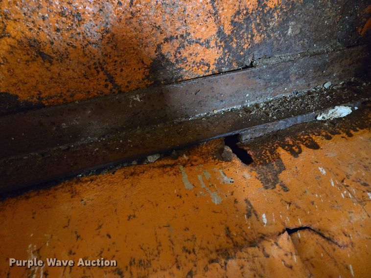 image for item EN5125 (2) dumpsters