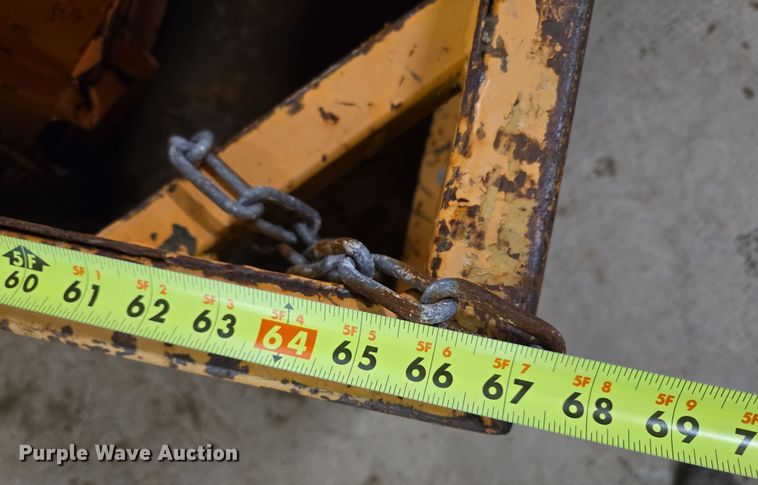 image for item EN5125 (2) dumpsters