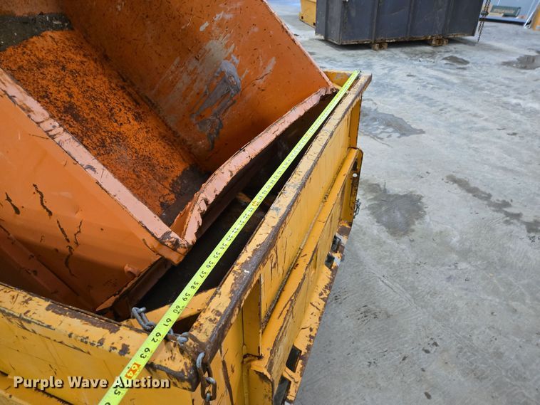 image for item EN5125 (2) dumpsters