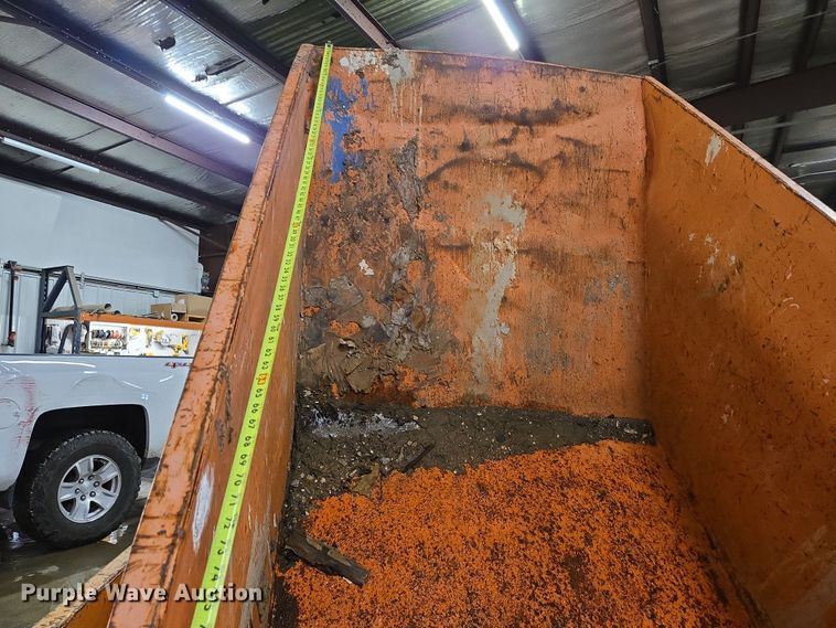 image for item EN5125 (2) dumpsters