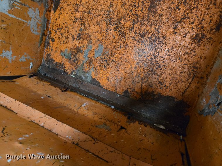 image for item EN5125 (2) dumpsters