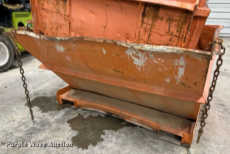 image for item EN5126 (2) dumpsters