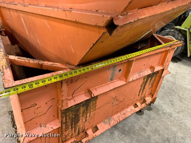 image for item EN5126 (2) dumpsters