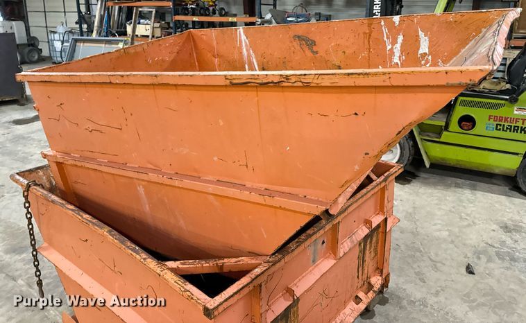 image for item EN5126 (2) dumpsters
