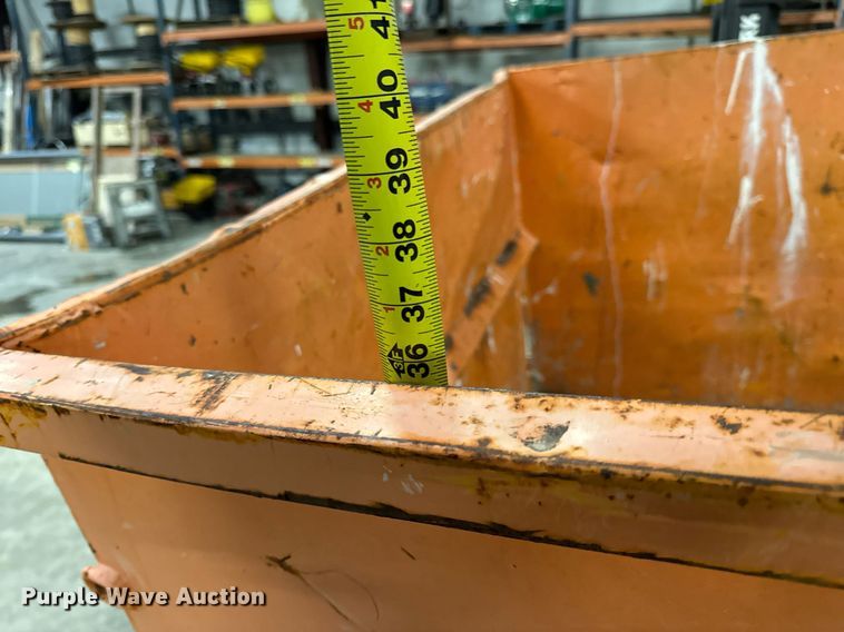 image for item EN5126 (2) dumpsters