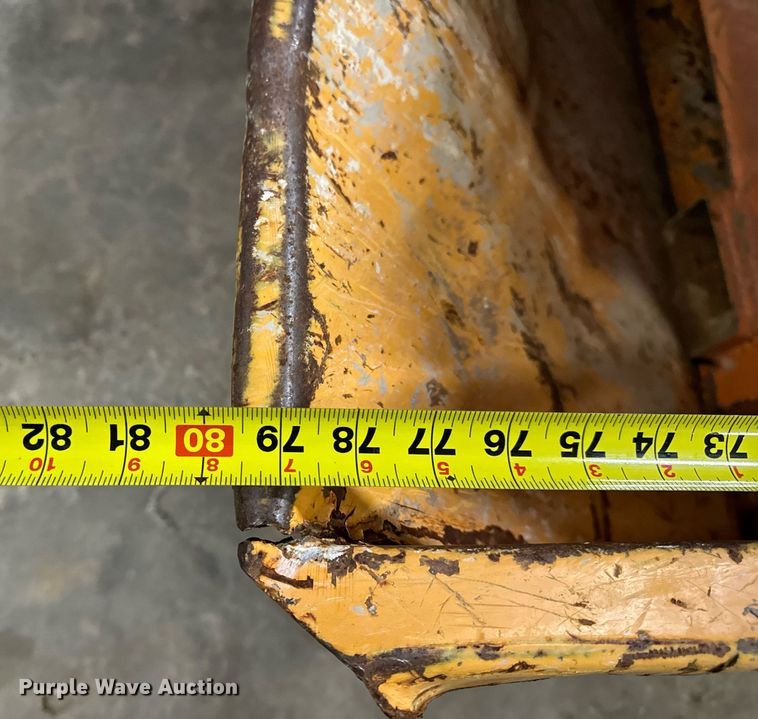 image for item EN5127 (3) dumpsters