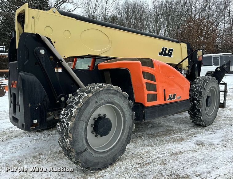 image for item EN5128 2021 JLG 1055 telehandler