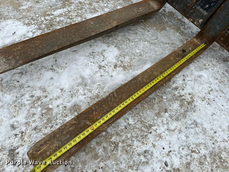 image for item EN5128 2021 JLG 1055 telehandler