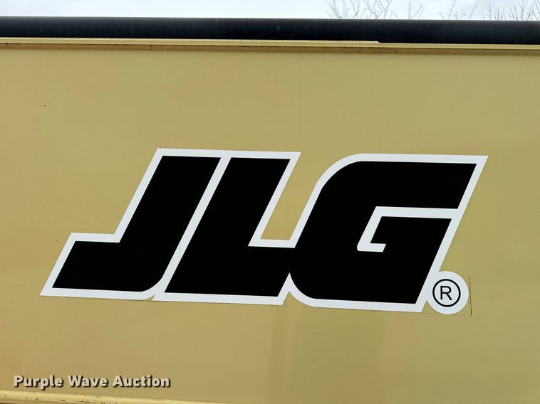 image for item EN5128 2021 JLG 1055 telehandler