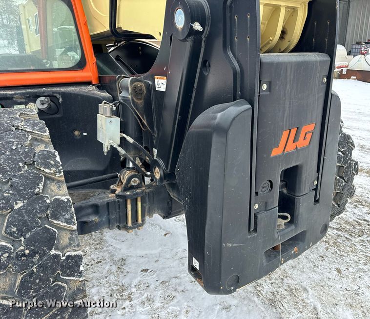 image for item EN5128 2021 JLG 1055 telehandler