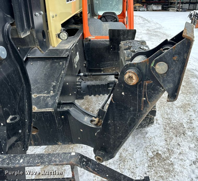 image for item EN5128 2021 JLG 1055 telehandler