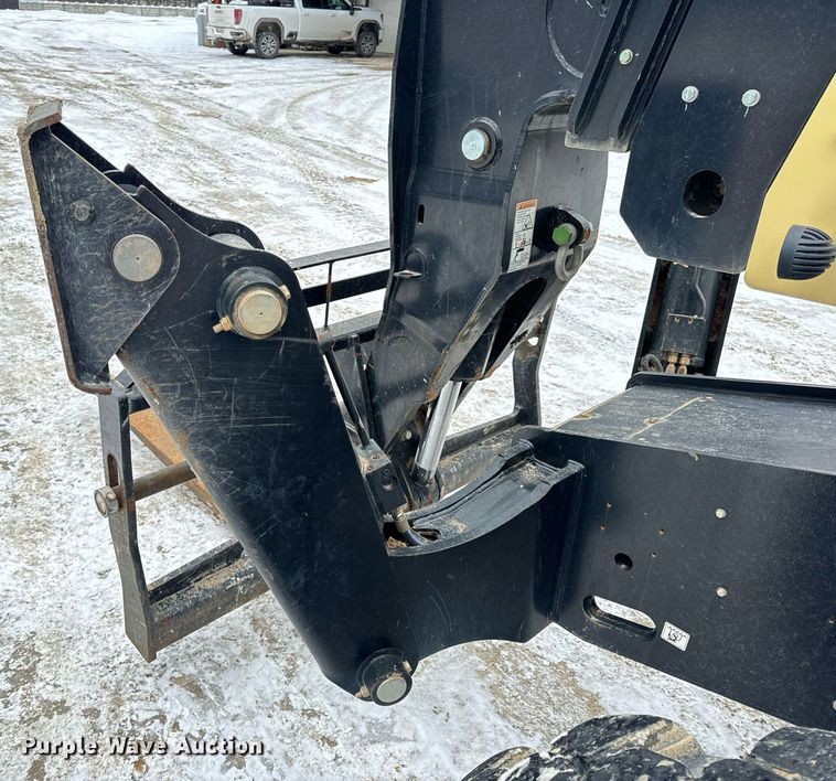 image for item EN5128 2021 JLG 1055 telehandler