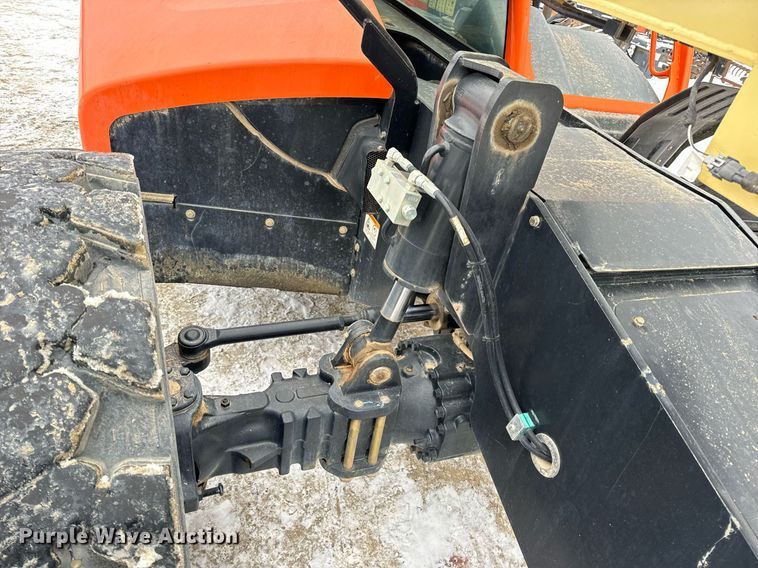 image for item EN5128 2021 JLG 1055 telehandler