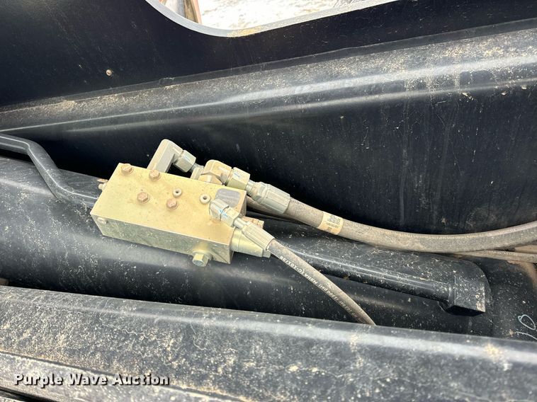 image for item EN5128 2021 JLG 1055 telehandler