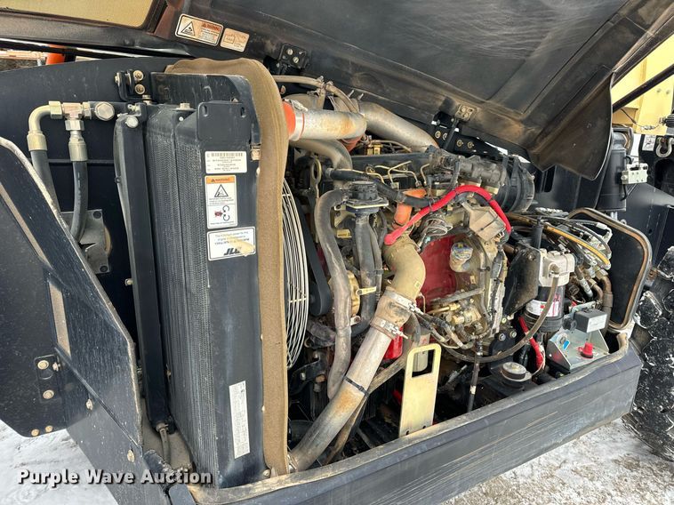 image for item EN5128 2021 JLG 1055 telehandler