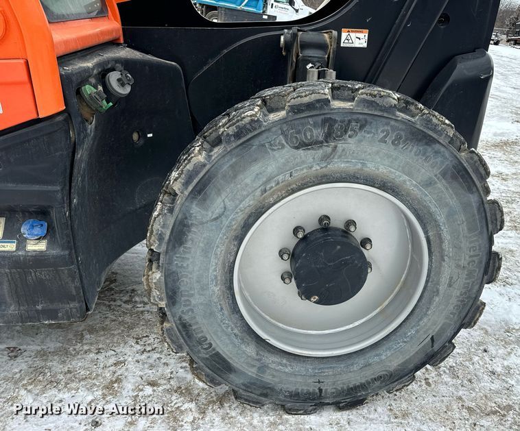 image for item EN5128 2021 JLG 1055 telehandler