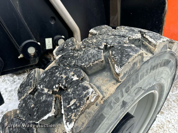 image for item EN5128 2021 JLG 1055 telehandler