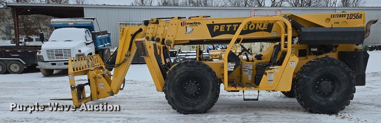 image for item EN5129 2010 Pettibone 1056B Extendo Telehandler