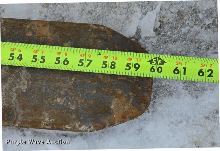 image for item EN5129 2010 Pettibone 1056B Extendo Telehandler