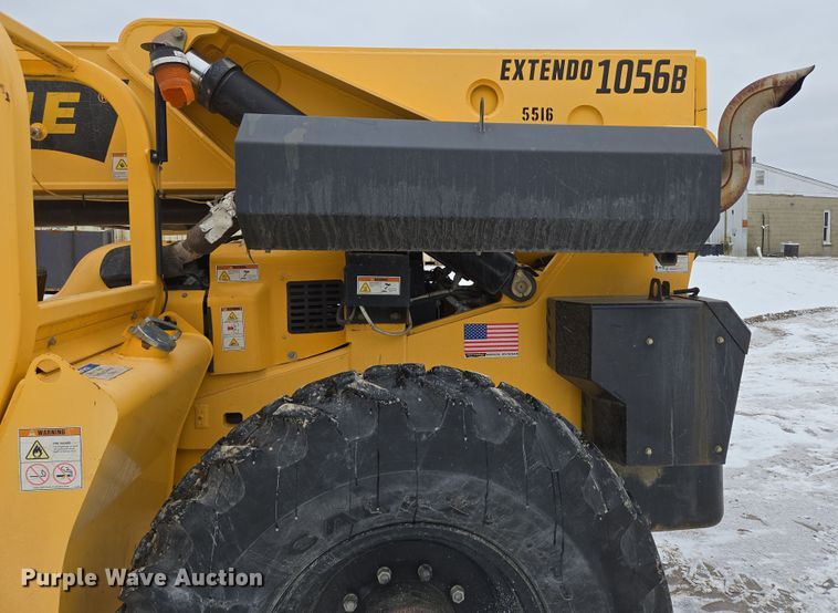 image for item EN5129 2010 Pettibone 1056B Extendo Telehandler