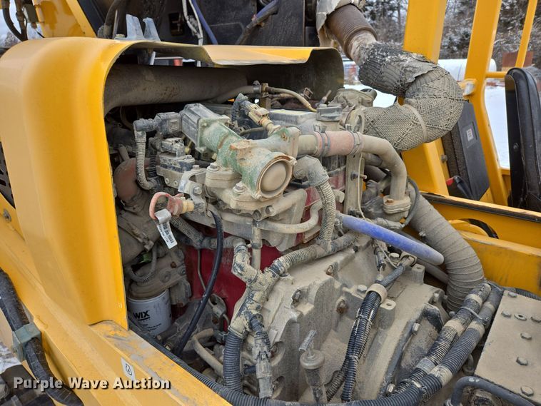 image for item EN5129 2010 Pettibone 1056B Extendo Telehandler