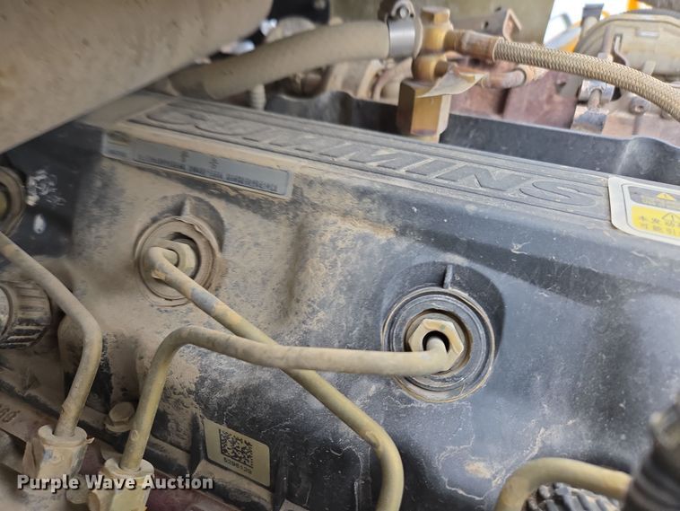 image for item EN5129 2010 Pettibone 1056B Extendo Telehandler