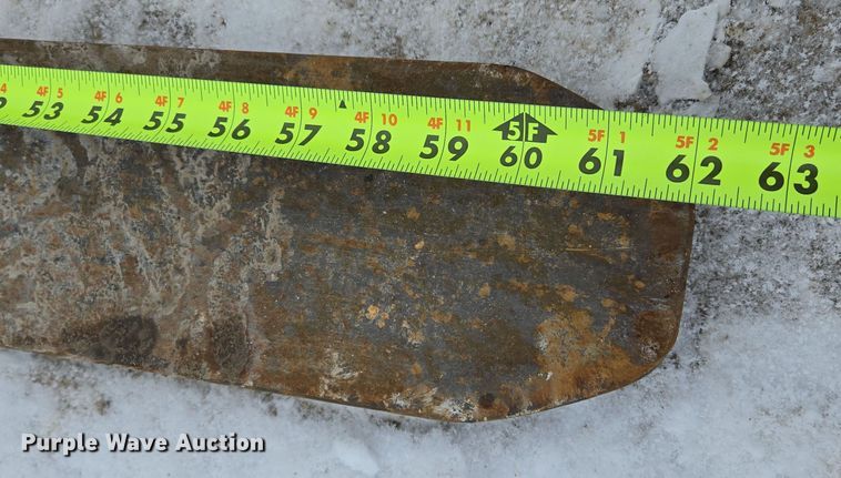 image for item EN5129 2010 Pettibone 1056B Extendo Telehandler