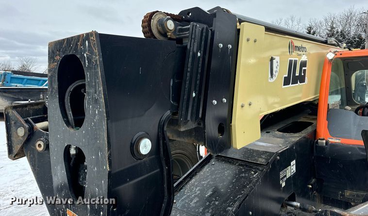 image for item EN5130 2021 JLG 1055 telehandler