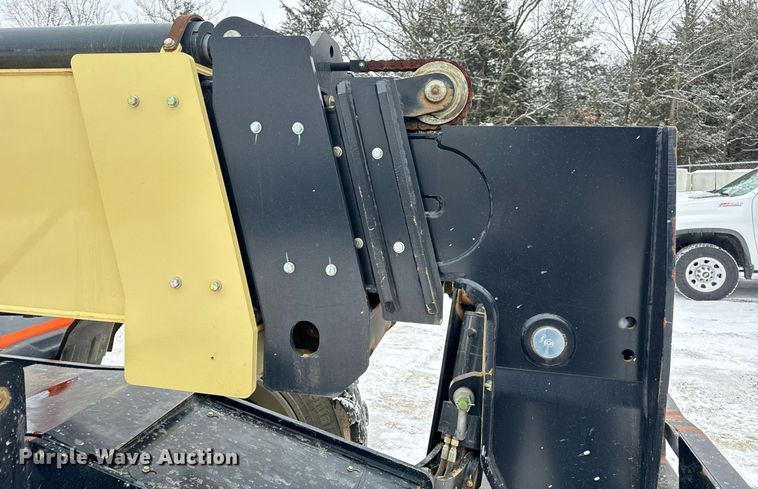 image for item EN5130 2021 JLG 1055 telehandler