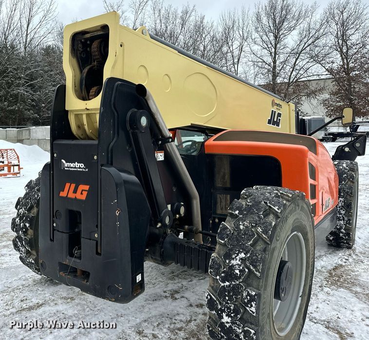 image for item EN5130 2021 JLG 1055 telehandler