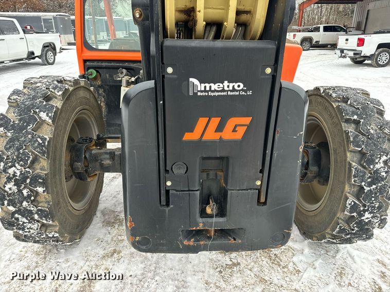 image for item EN5130 2021 JLG 1055 telehandler