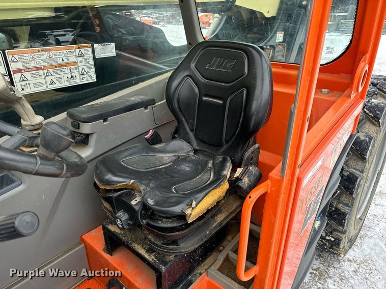 image for item EN5130 2021 JLG 1055 telehandler