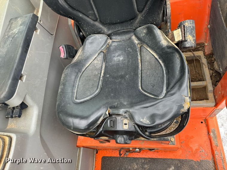 image for item EN5130 2021 JLG 1055 telehandler