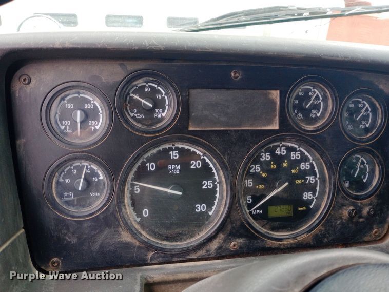 image for item EO0584 2007 Sterling AT9500 dump truck