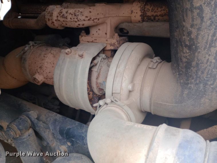 image for item EO0584 2007 Sterling AT9500 dump truck