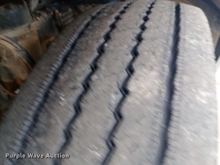 image for item EO0584 2007 Sterling AT9500 dump truck