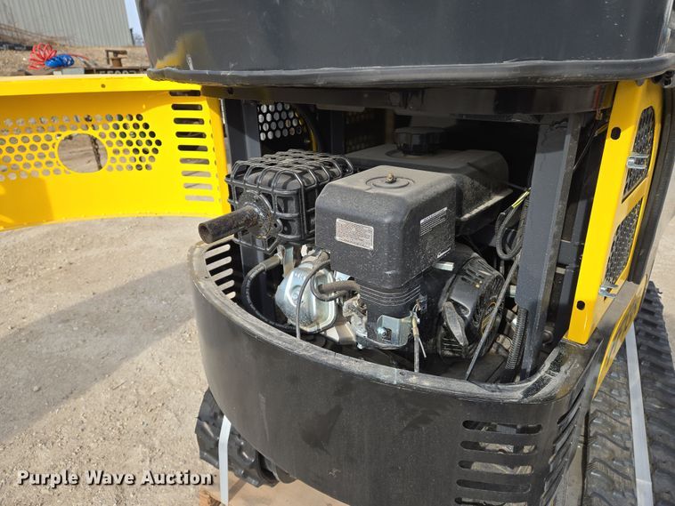 image for item EO0598 2024 Industrial FF13R mini excavator