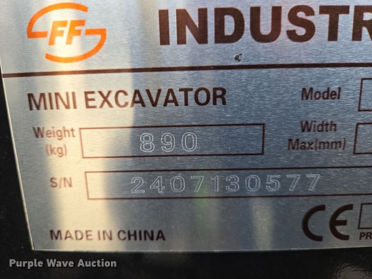 image for item EO0598 2024 Industrial FF13R mini excavator