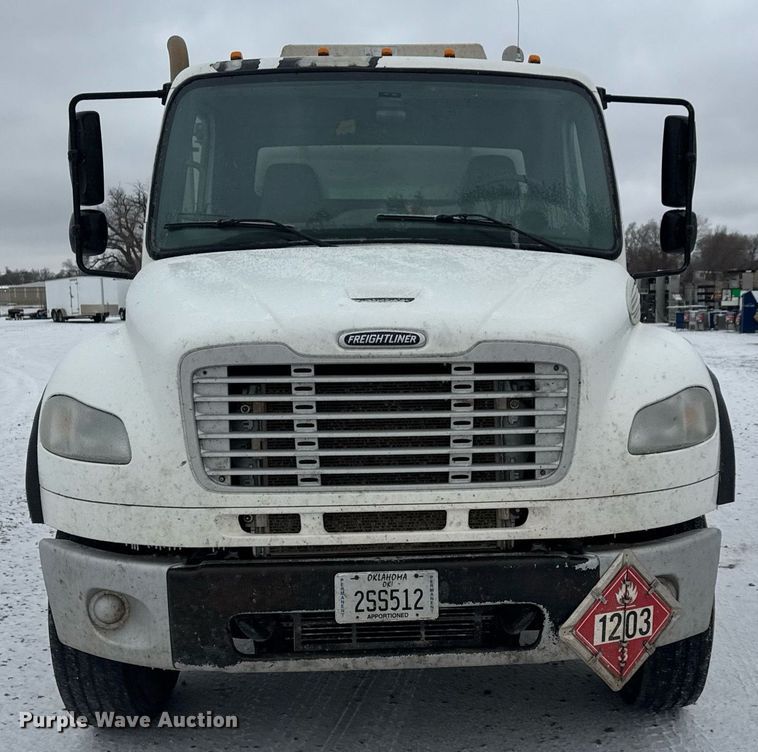 image for item EQ1020 2013 Freightliner Business Class M2 fuel truck