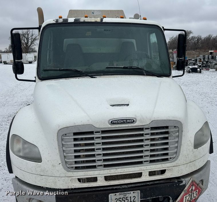 image for item EQ1020 2013 Freightliner Business Class M2 fuel truck